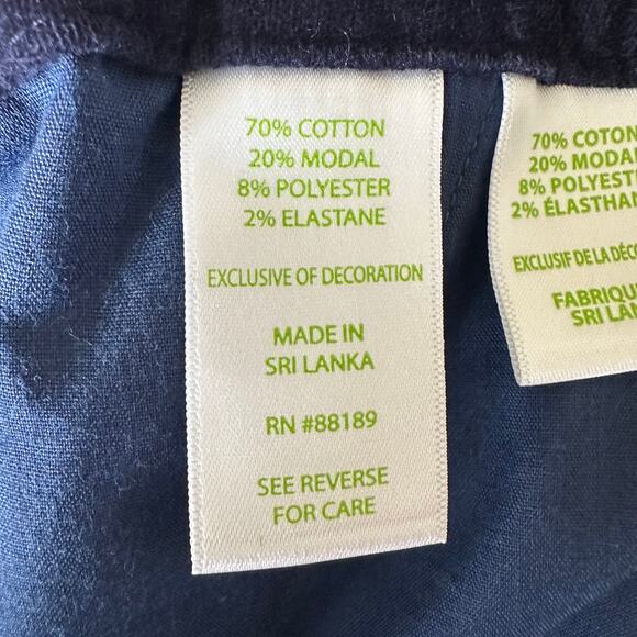 Lilly Pulitzer Navy Velvet Adie Shorts Embroidered Pineapple 2 Coastal Preppy - Picture 8 of 13